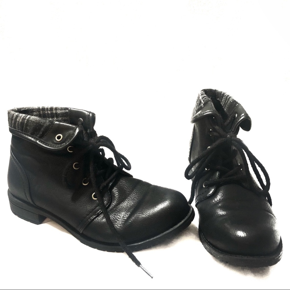 Ankle Boots with Plaid Cuffs